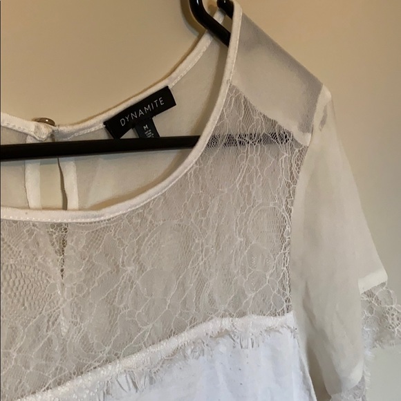 Dynamite Lace Top - Picture 3 of 4